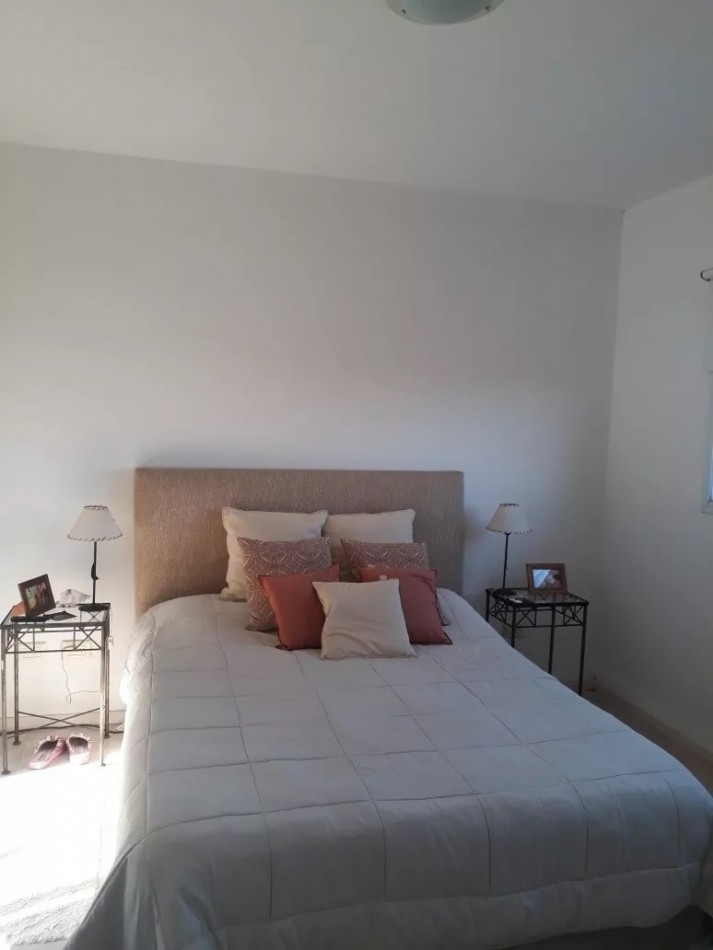 EXCELENTE PROPIEDAD, BARRIO SAN GABRIEL, VILLANUEVA