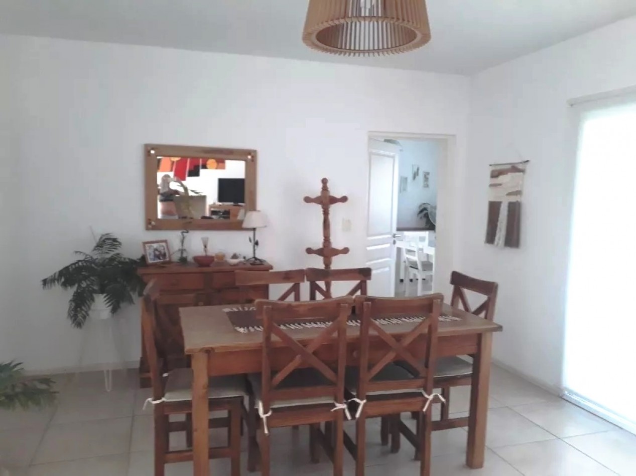 EXCELENTE PROPIEDAD, BARRIO SAN GABRIEL, VILLANUEVA