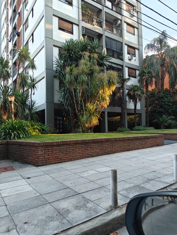 Departamento 2 ambientes Ubicacion excelente Vte Lopez, MUY LUMINOSO Y SOLEADO