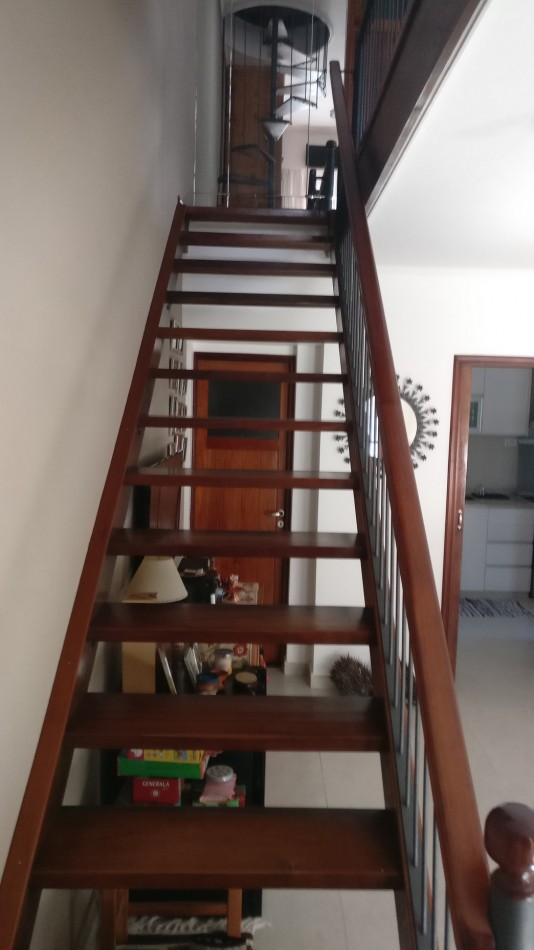 Duplex, Beccar, San Isidro Excelente Estado 4 Amb, Garage