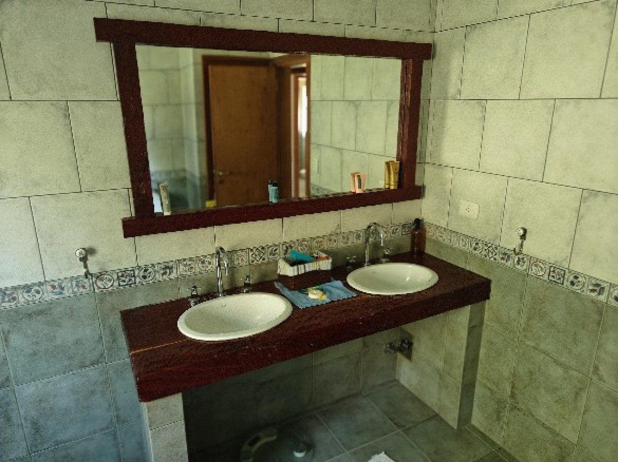 EXCELENTE QUINTA SOBRE 2217MTS EN BARRIO PARQUE IRIZAR - PILAR 