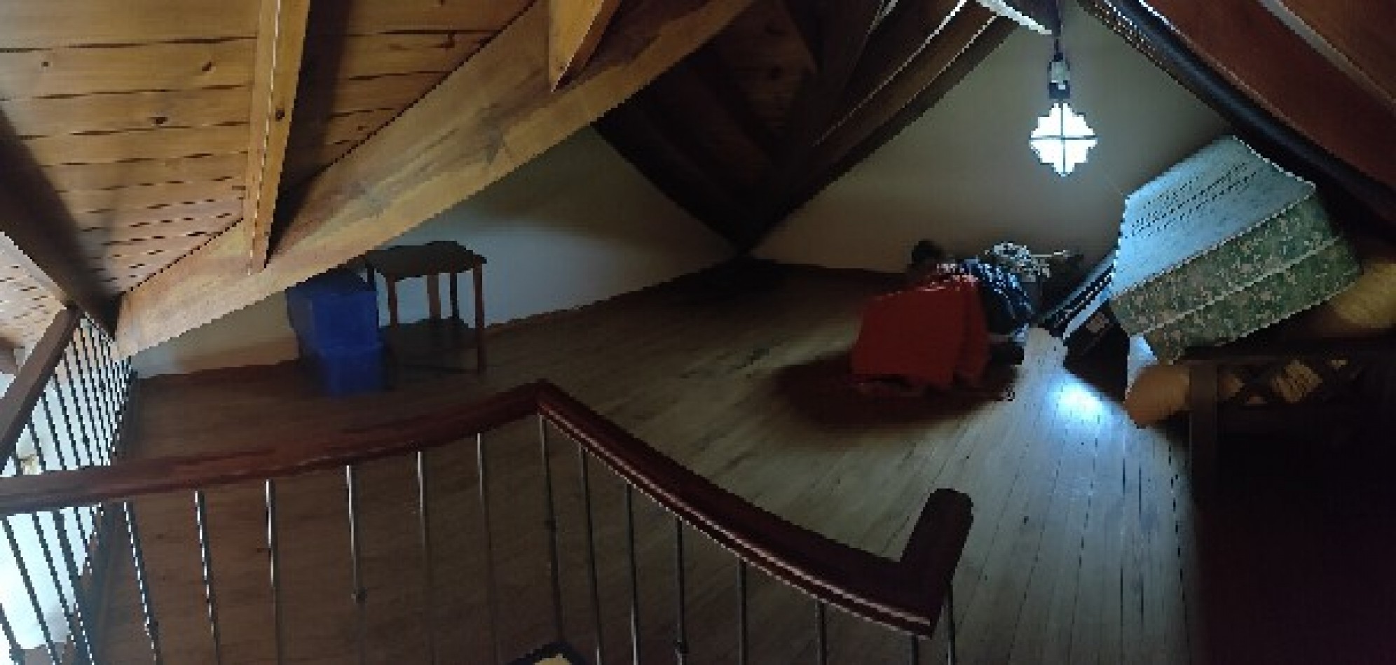 EXCELENTE QUINTA SOBRE 2217MTS EN BARRIO PARQUE IRIZAR - PILAR 