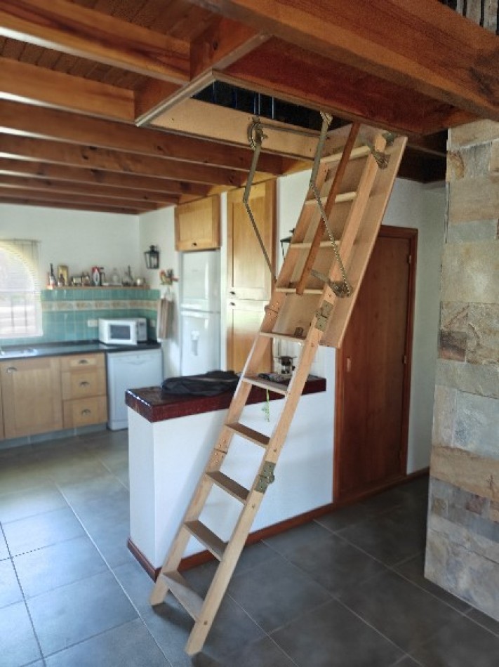 EXCELENTE QUINTA SOBRE 2217MTS EN BARRIO PARQUE IRIZAR - PILAR 