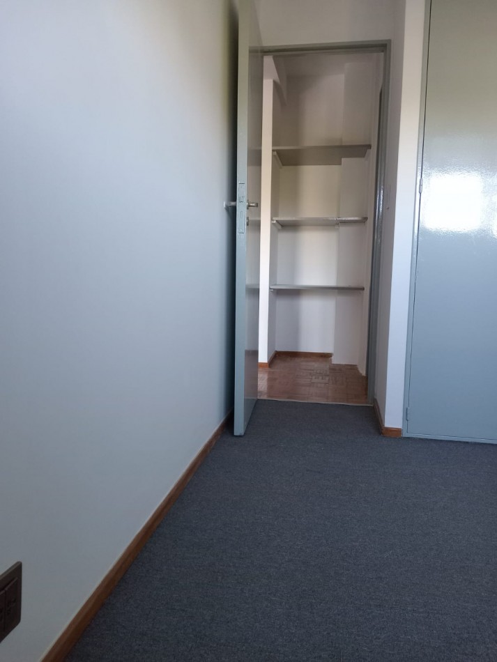 Departamento 2 ambientes Ubicacion excelente Vte Lopez, MUY LUMINOSO Y SOLEADO