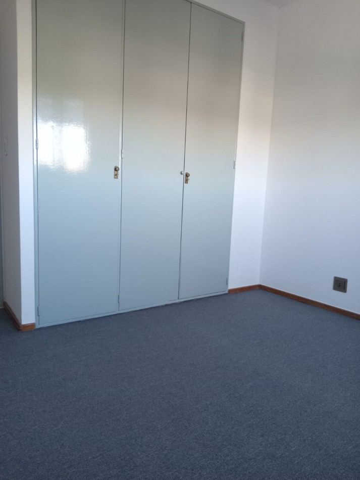 Departamento 2 ambientes Ubicacion excelente Vte Lopez, MUY LUMINOSO Y SOLEADO